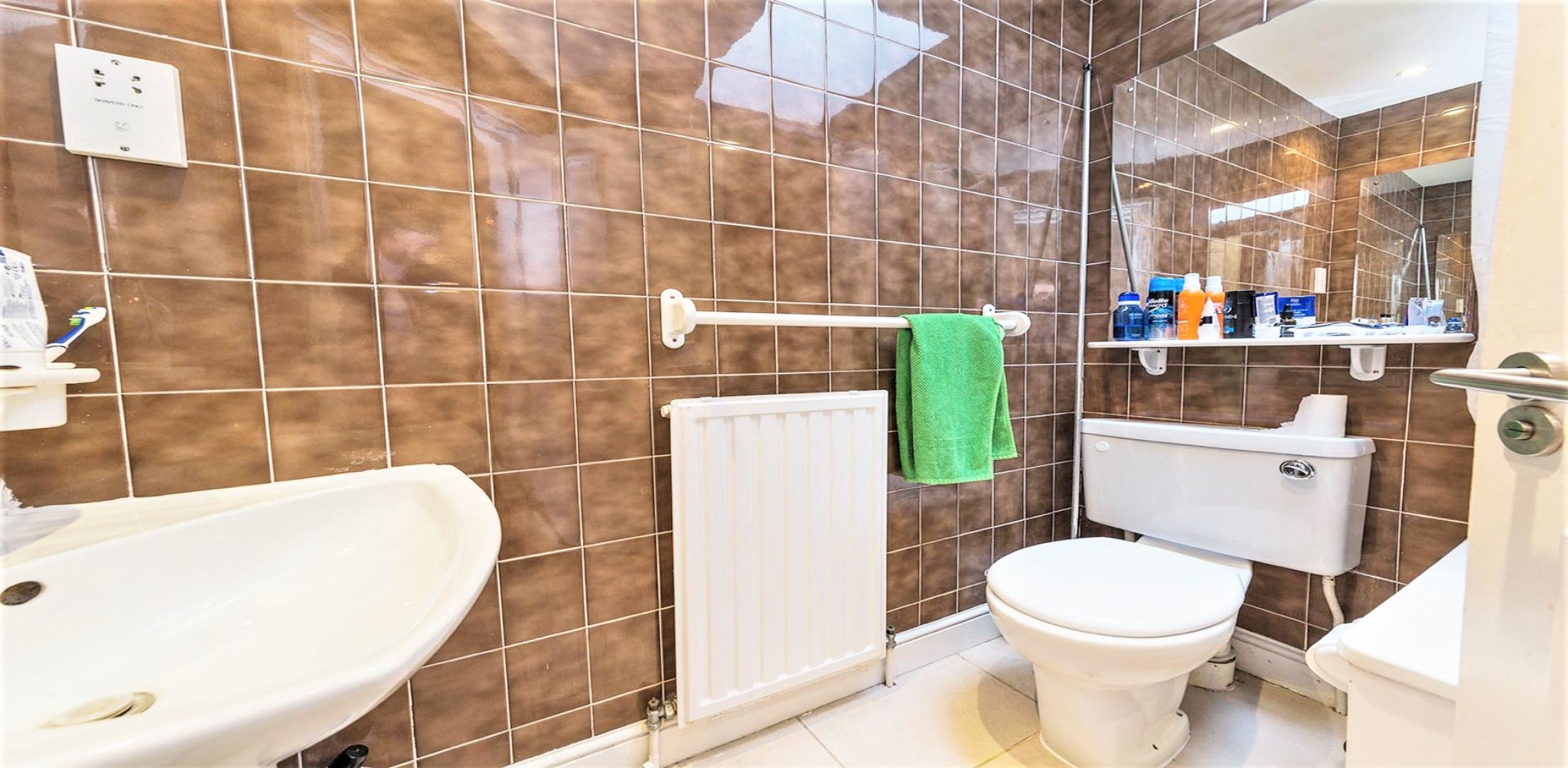 			2 Bedroom, 1 bath, 1 reception Apartment			 Finchley Road, FINCHLEY ROAD